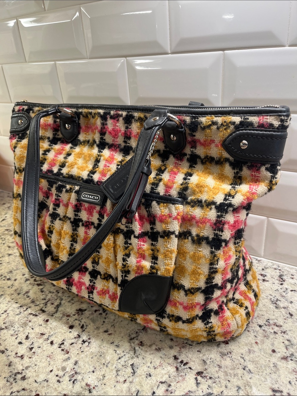 Coach Vintage Daisy Wool Tweed Plaid Emma Large Tote EUC - Picture 3 of 15